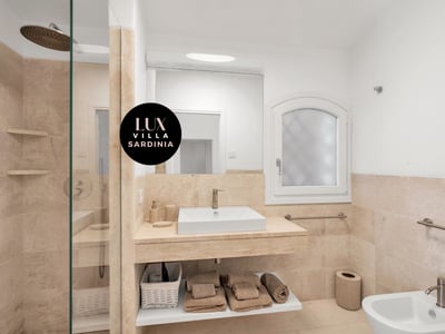 13 of 17. bathroom
