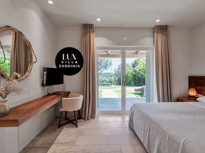 8 of 17. bedroom
