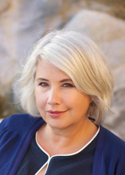 Photo of Holly Tibbles