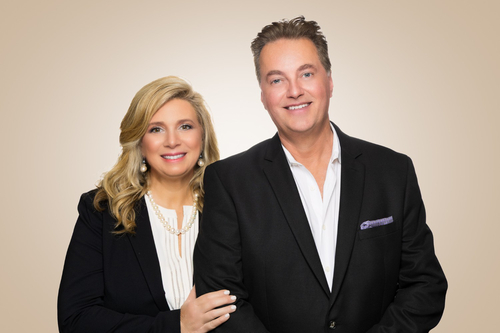 Photo of Kim & Greg Williams