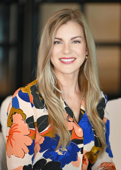 Photo of Molly Holton