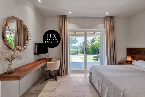 8 of 17. bedroom